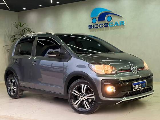 VOLKSWAGEN UP 1.0 170 TSI TOTAL FLEX XTREME 4P MANUAL
